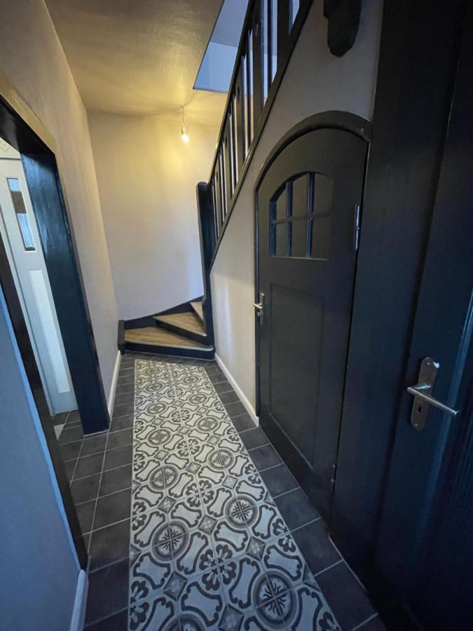 Erfbnb - 40Qm Apartment Mit Kueche, Bad, Schlaf-Wohnzimmer In Erfurt Sued - Stadnah- Wlan 외부 사진